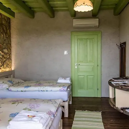 Konukevi Tokaj Ostrozovic