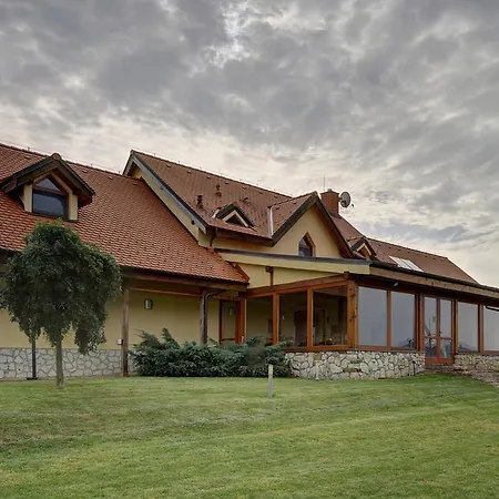 Tokaj Ostrozovic Guest house