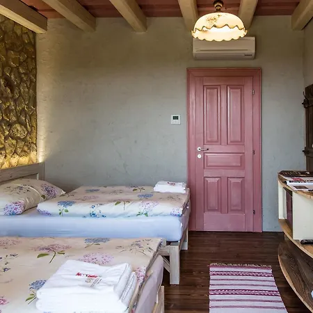 Konukevi Tokaj Ostrozovic