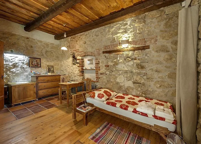 Tokaj Ostrozovic Gæstehus 4*